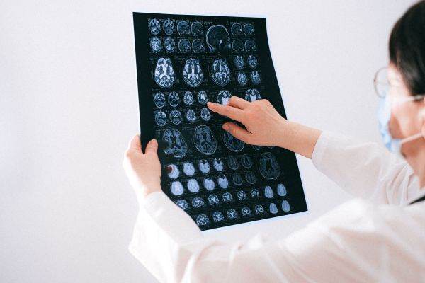Technology - detecting Alzheimer's disease before symptoms appear
